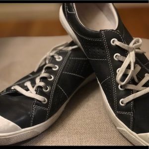 Joseph Seibel Black leather sneakers